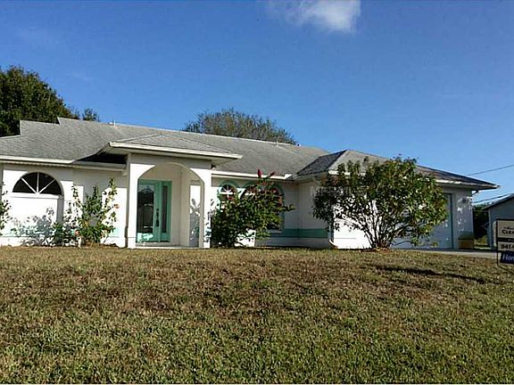 2nd image of 7104 Bougainvillea St