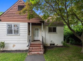 7 Highland Ave, Suffern, NY 10901