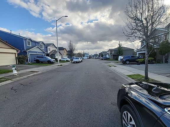 5th image of 3427 Destination Ave E