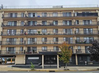233 12th St APT 1E, Palisades Park, NJ 07650