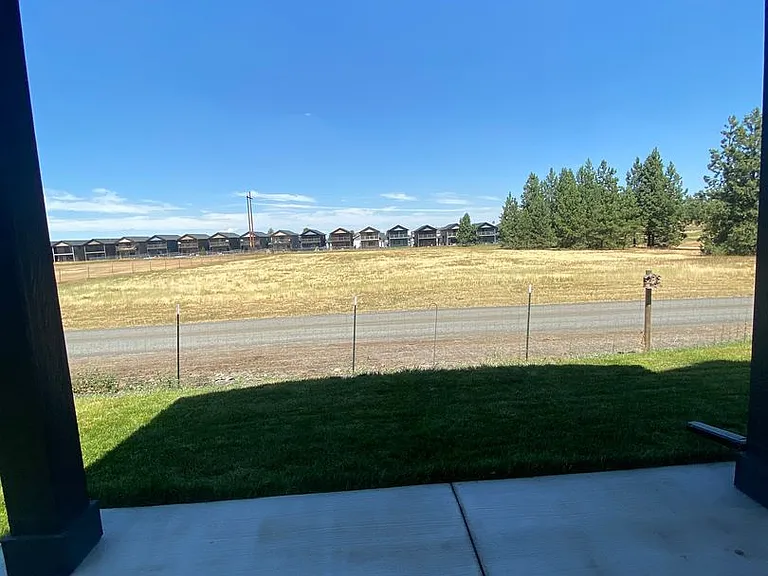 8920 W Caelen Ave — Photo 18
