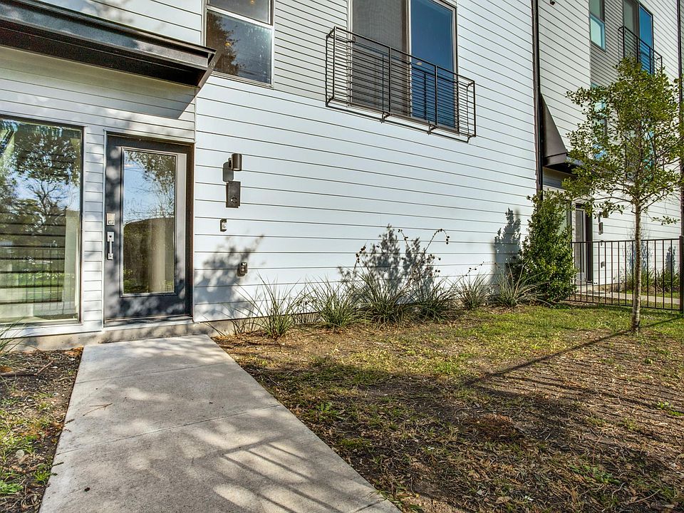 1st image of 4905 Live Oak St Unit B