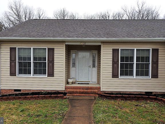 2nd image of 10410 Heather Greens Cir