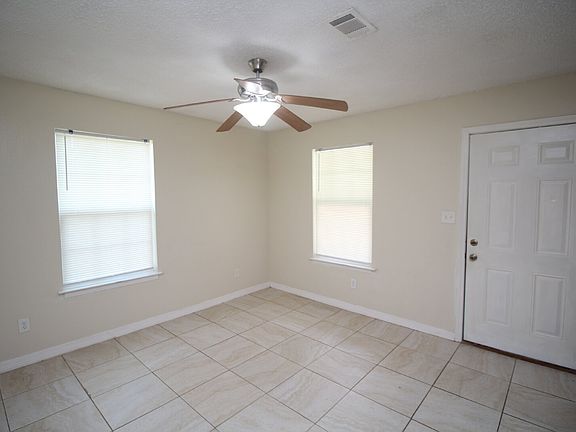5th image of 3417 W Fisher St #C