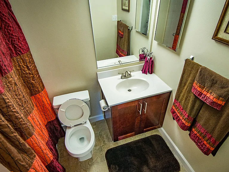 Oakton Park Apartments — Photo 61