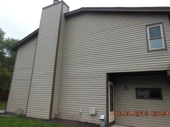 2nd image of 6452 Cavell Ave N