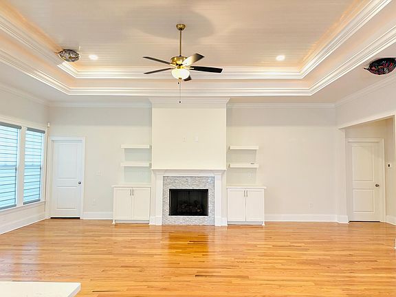 4th image of 2506 Blue Ridge Dr