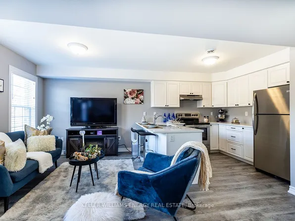 450 Lonsberry Dr #310, Cobourg, ON K9A 0K4