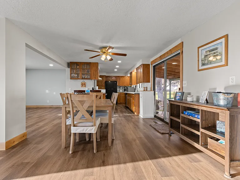 10390 N Highway 38 — Photo 9