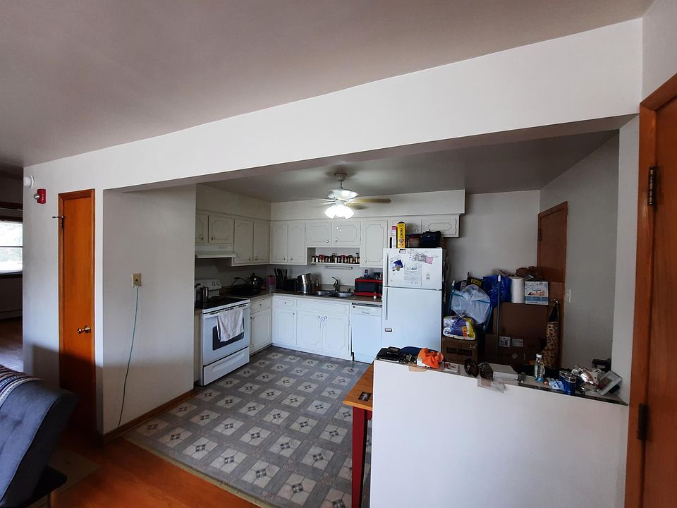 1st image of 414 Beach Ave #3C