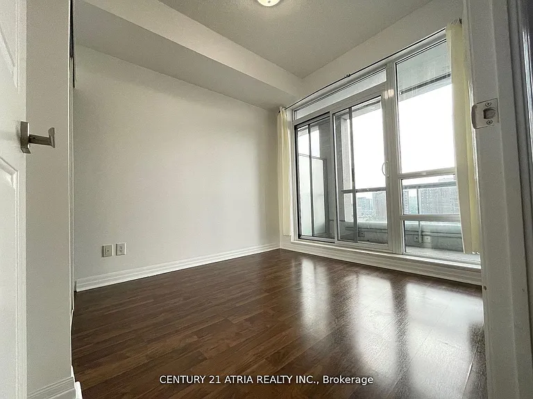 30 Herons Hill Way #1504 — Photo 8