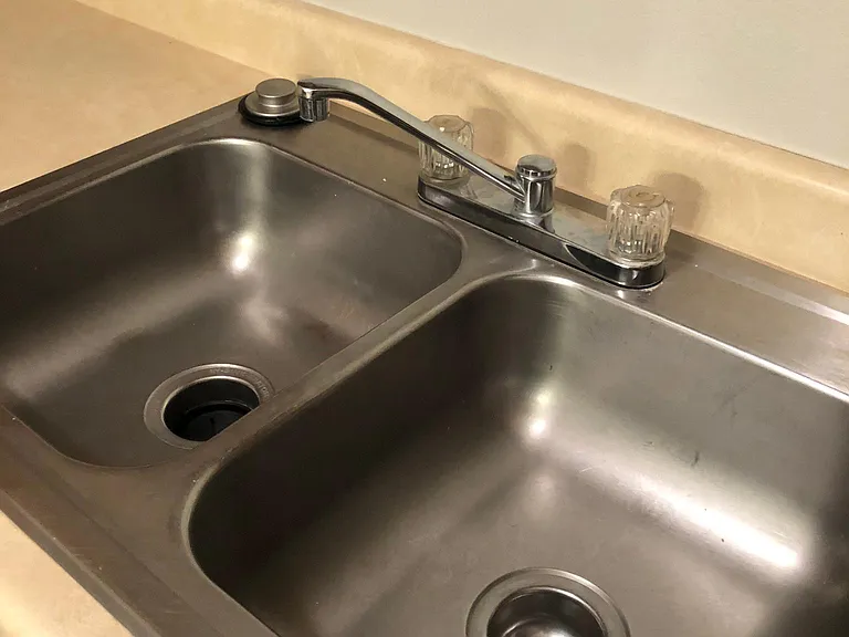 W 360 N — Photo 9
