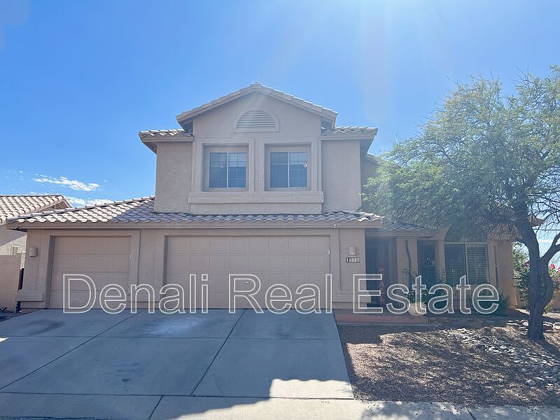 1st image of 11012 N Divot Dr