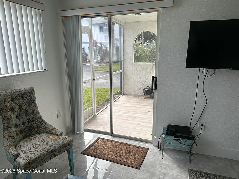 201 Ocean Park Ln #V41 — Photo 4