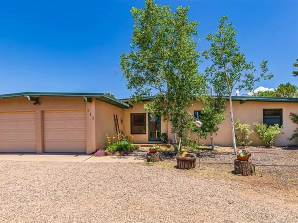 113 Calle Paisano, Santa Fe, NM 87505