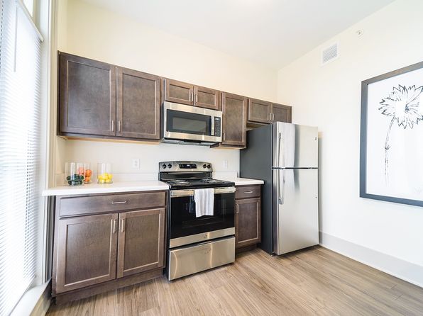 42 S Ludlow St #3-D904
