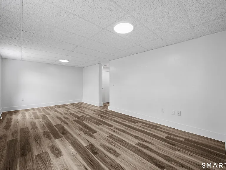 156 Garfield Ave #24 — Photo 6