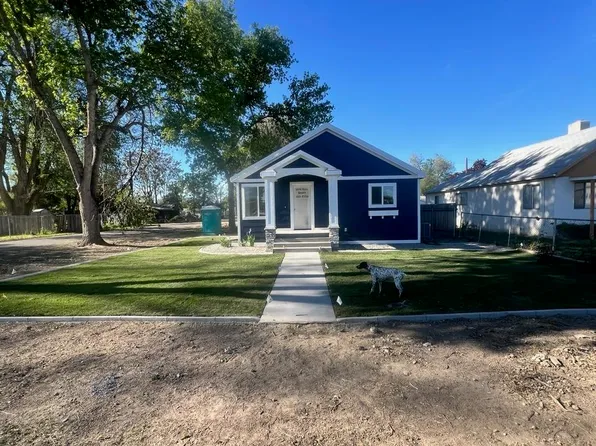432 W Oregon Ave, Homedale, ID 83628