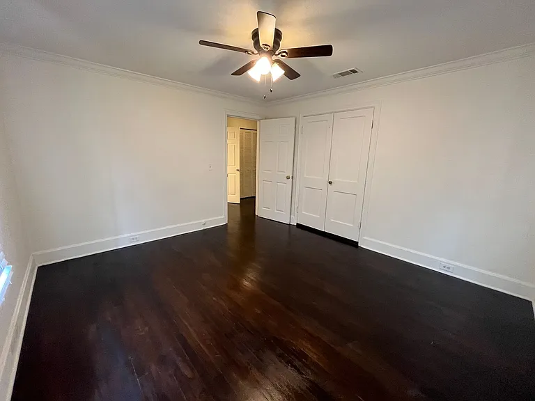 123 E Park Ave — Photo 9