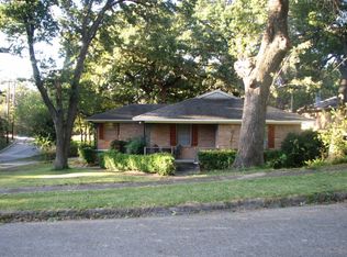 3105 Rockbluff Dr, Dallas, TX 75227