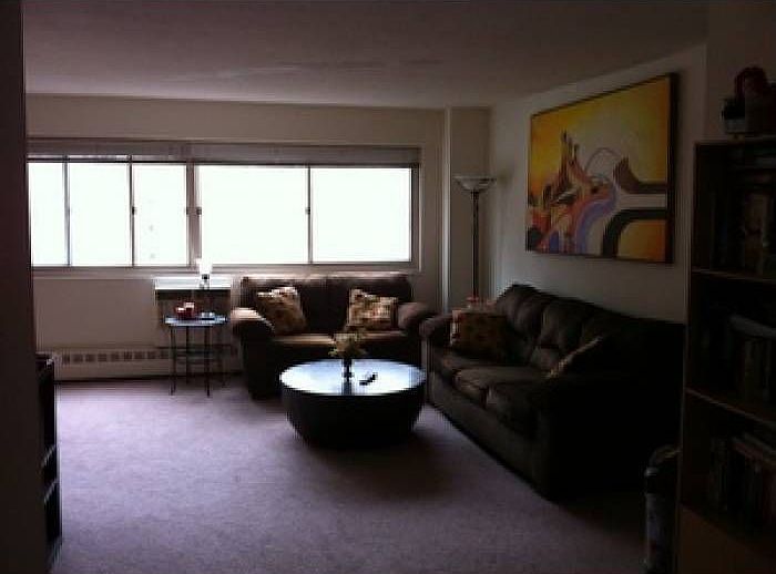 living room daytime