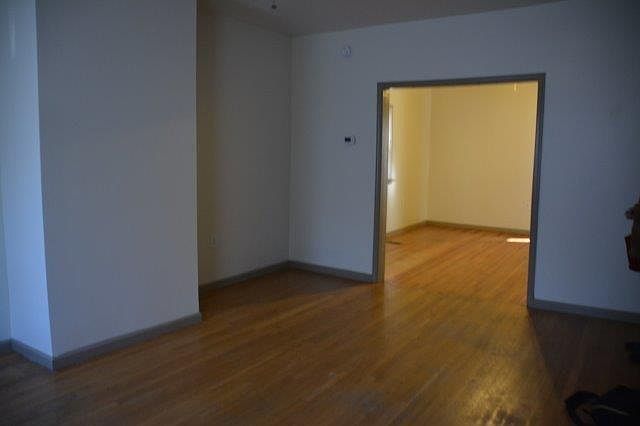 Living room to bedroom