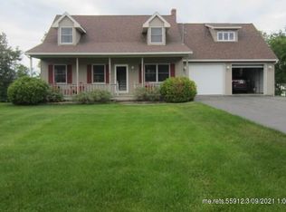 617 Lake Shore Rd, Saint David, ME 04773