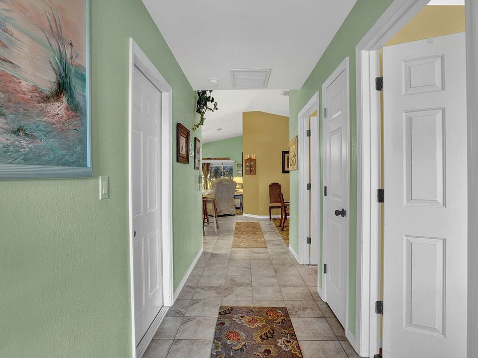 1st image of 6042 Oak Leafe Cir
