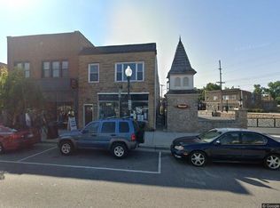 1236 119th St #2M, Whiting, IN 46394