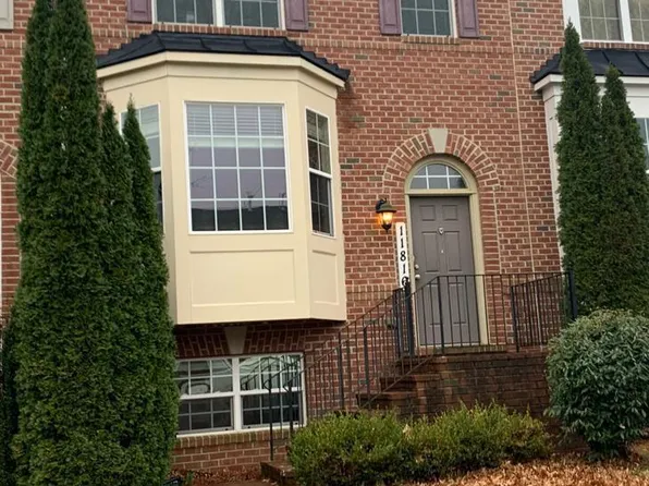 11816 Skylark Rd, Clarksburg, MD 20871
