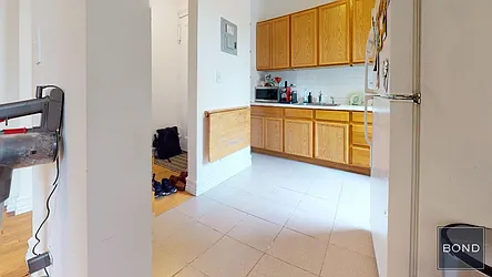 Rented by Bond New York