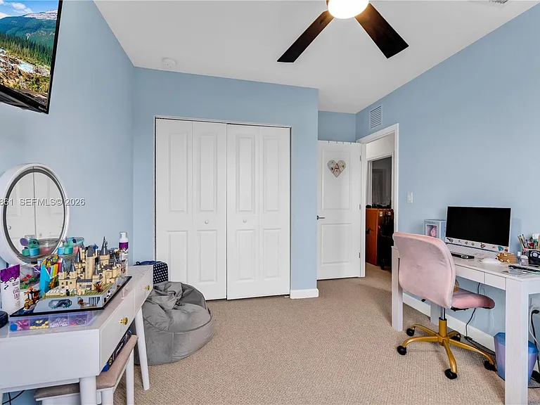 448 NW 12th Pl #448 — Photo 38