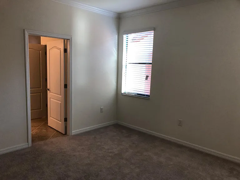 1591 Santiago Cir — Photo 14