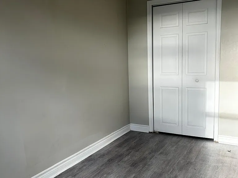 110 Breton Rd #18 — Photo 5