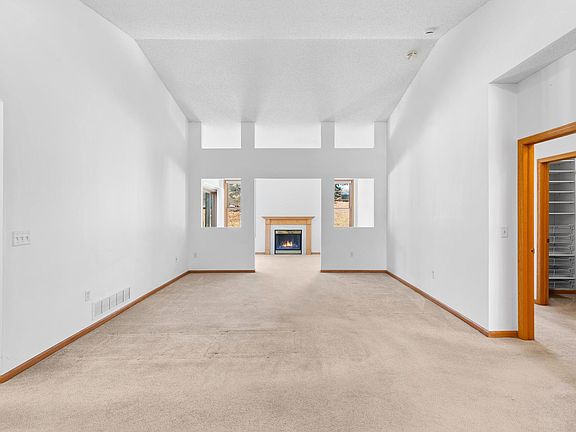 5th image of 6555 Riverwood Ln
