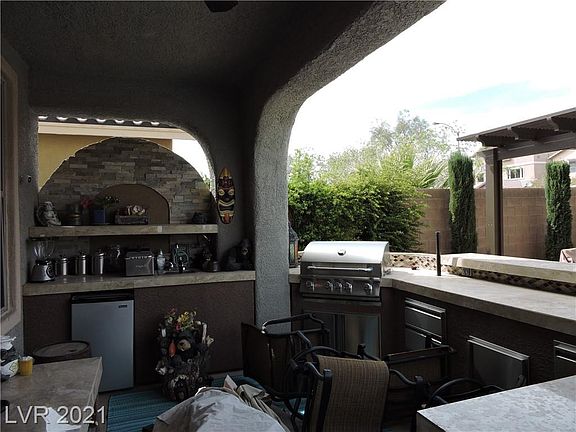3rd image of 7938 Morning Queen Dr