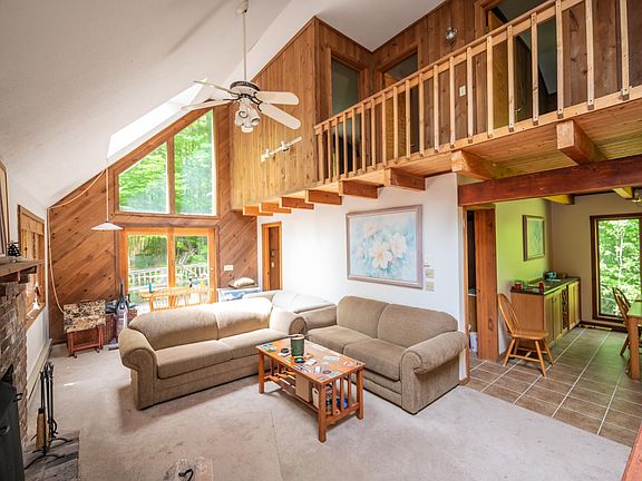 2nd image of 66 Buckboard Drive