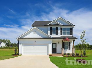 192 Olde Place Dr, Zebulon, NC 27597