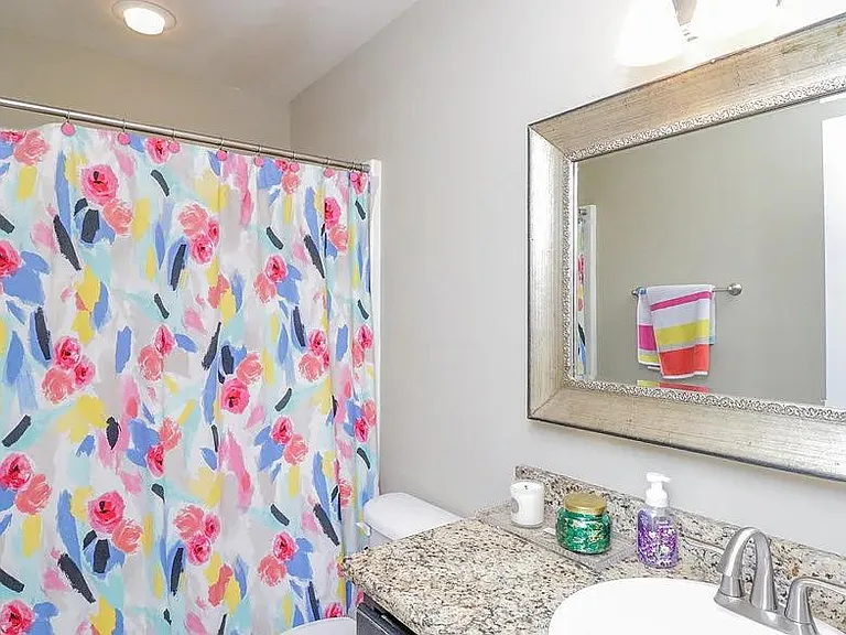 1300 Ashleys Dr — Photo 9