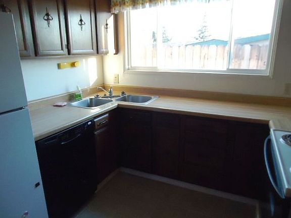 5th image of 339 Deanza Dr