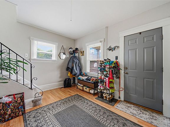 4th image of 2147 W 11th St