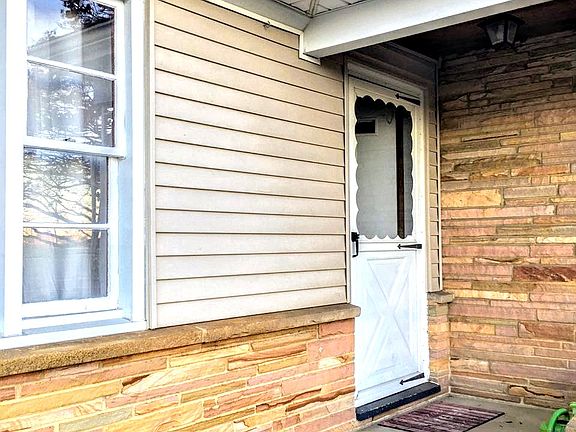 4th image of 9906 Sharpsburg Pike