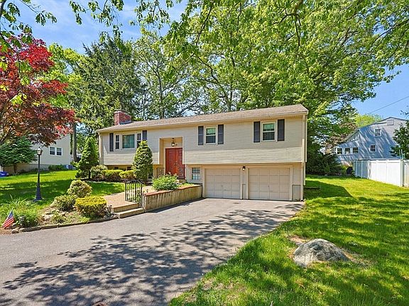 5th image of 34 Muriel Ln