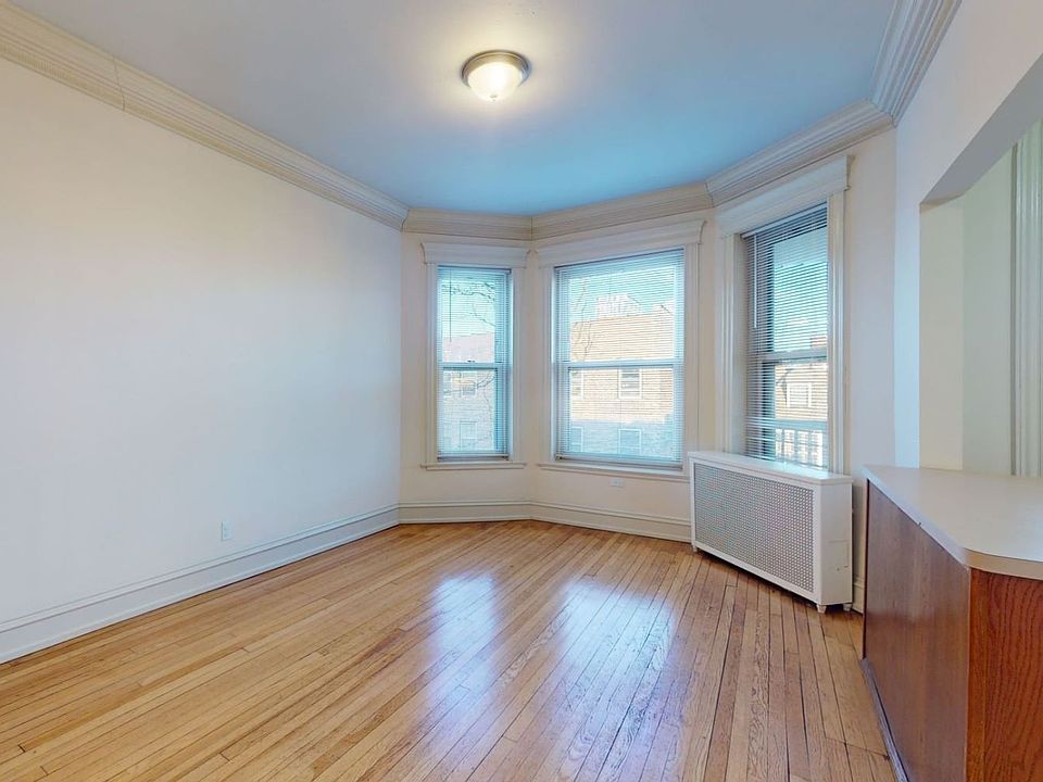 Dining/Living room