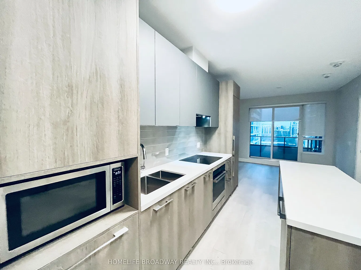 2 bed, $2,500 — Photo 3