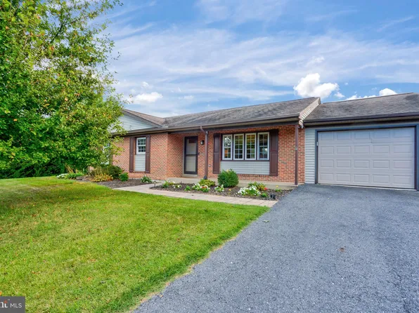 1 Rusty Dr, Mechanicsburg, PA 17050
