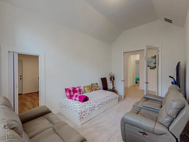 1303 Buttermere St — Photo 99