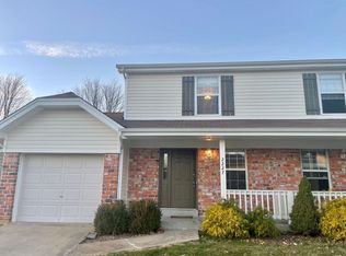2227 N Village Dr, Saint Charles, MO