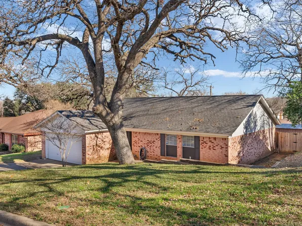 2307 Oakside Dr, Arlington, TX 76016