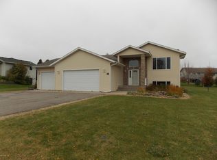 1410 Armstrong Rd NW, Alexandria, MN 56308